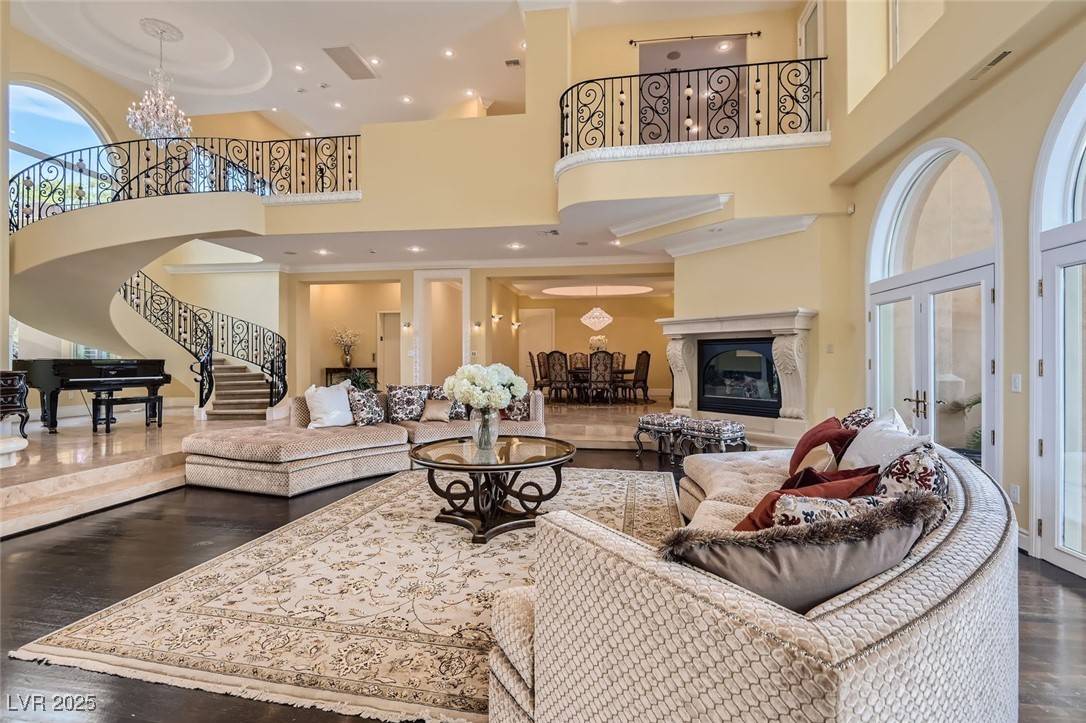 Las Vegas, NV 89134,9909 Moon Valley PL