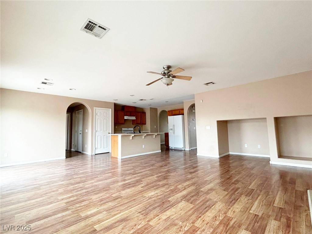 North Las Vegas, NV 89081,5236 El Prado Heights ST