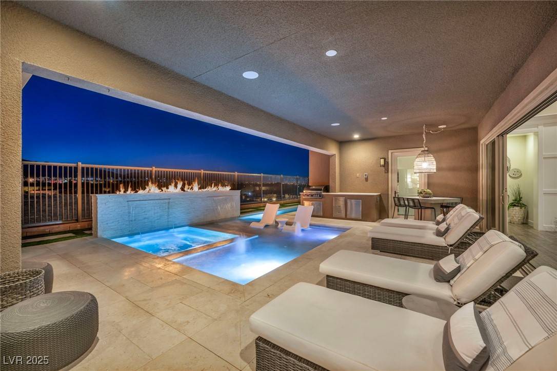 10096 Amethyst Hills ST, Las Vegas, NV 89148