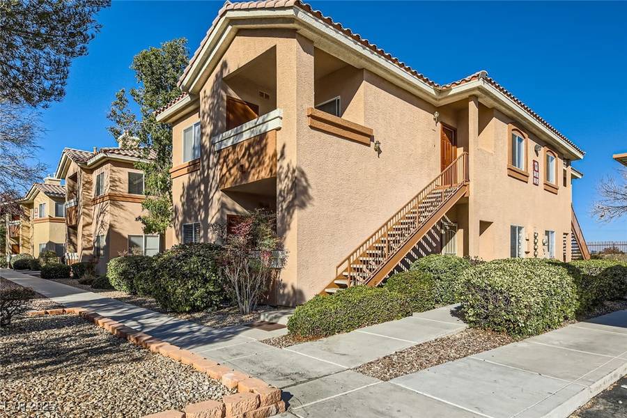 1050 E Cactus AVE #1049, Las Vegas, NV 89183