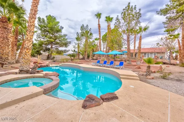 Las Vegas, NV 89120,5990 McLeod DR