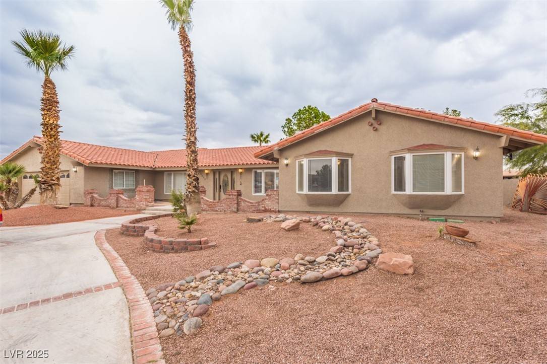5990 McLeod DR, Las Vegas, NV 89120