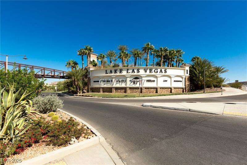 2 Camino Barcelona PL, Henderson, NV 89011
