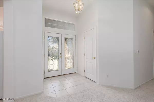 Las Vegas, NV 89144,10300 Pinto Creek LN