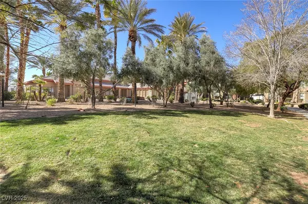Las Vegas, NV 89113,8000 W Badura AVE #1130