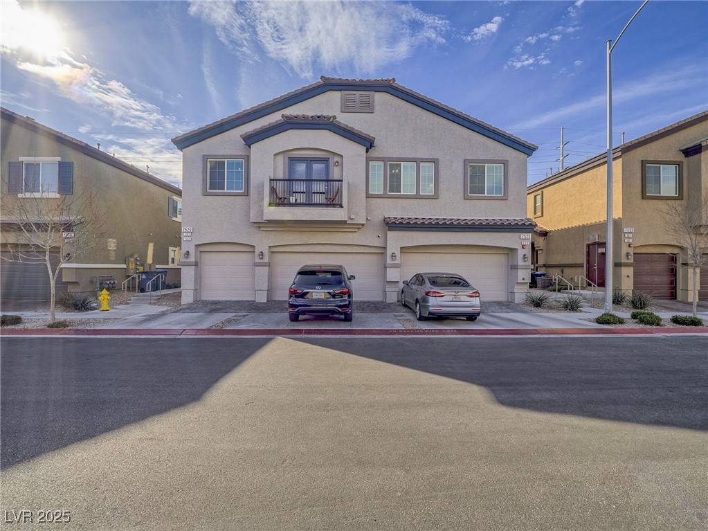 7525 Emerald Stars ST #101, North Las Vegas, NV 89084