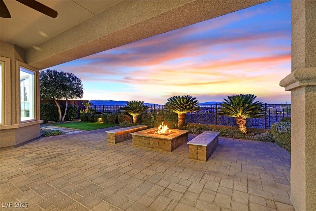 Henderson, NV 89044,2869 Josephine DR