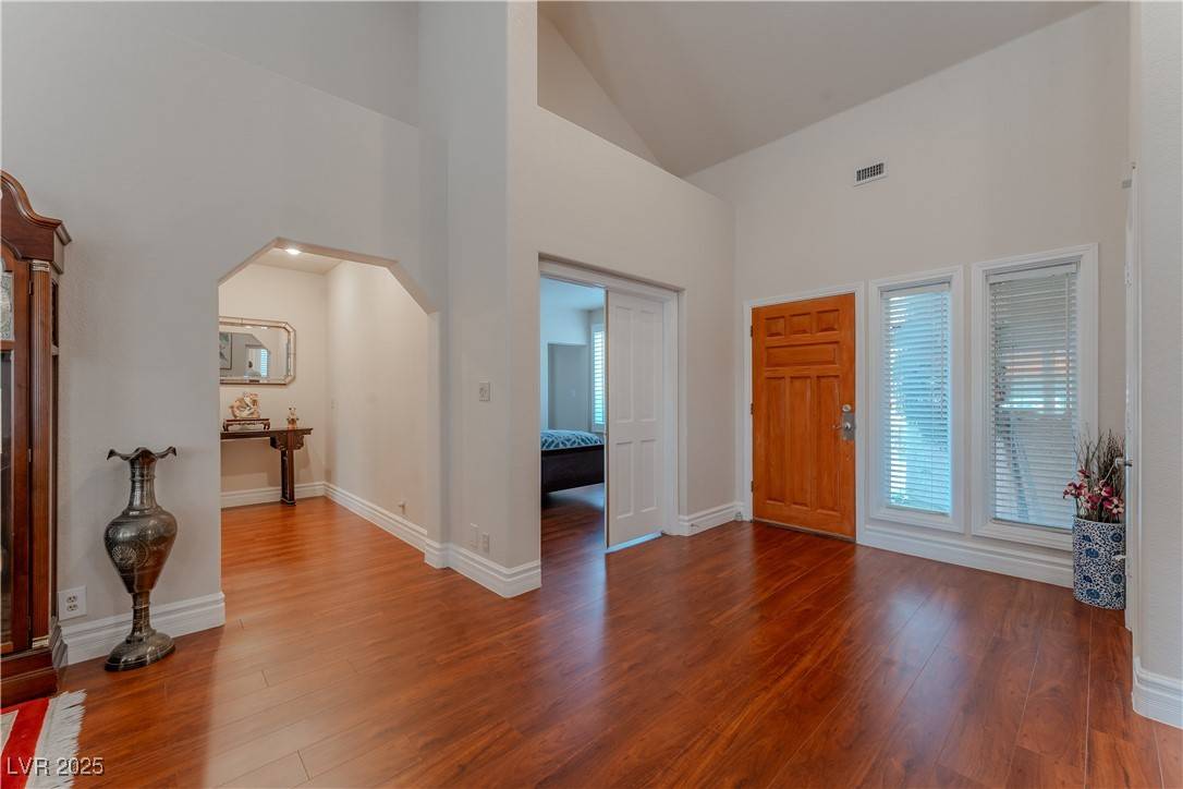 Las Vegas, NV 89113,8169 Pinnacle Peak AVE