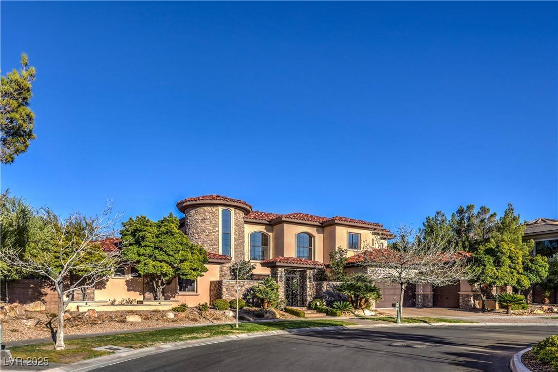 Las Vegas, NV 89141,6 Fire Rock CT