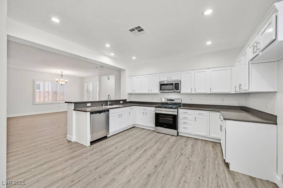 North Las Vegas, NV 89084,2812 Dotted Wren AVE