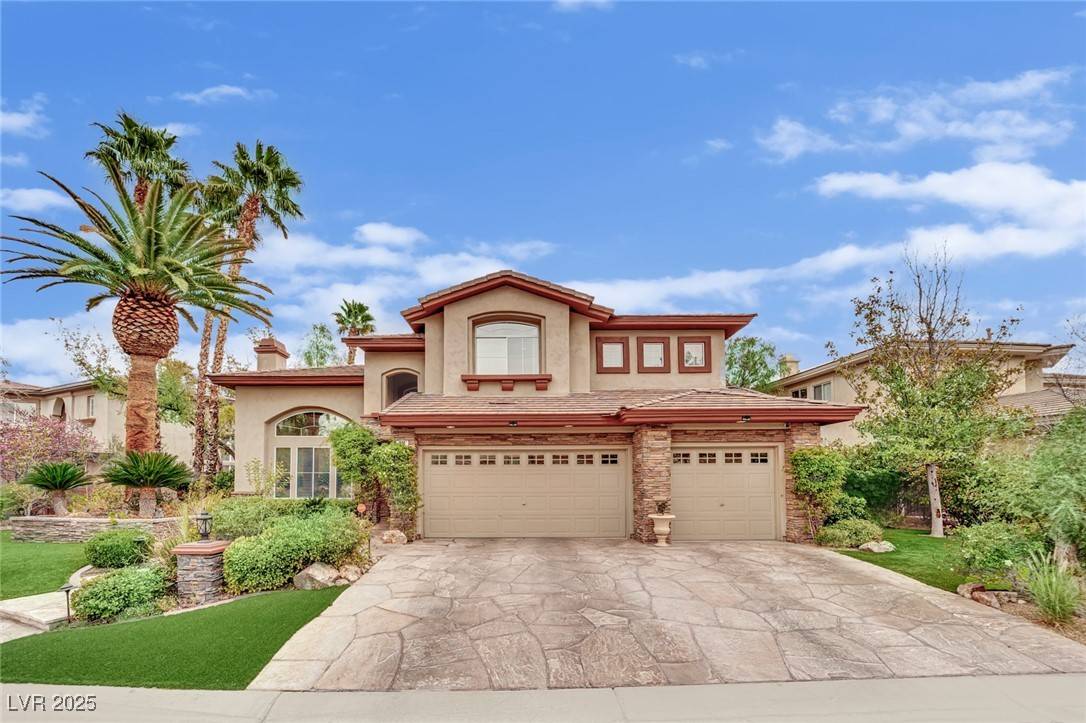 Las Vegas, NV 89144,116 N Ring Dove DR