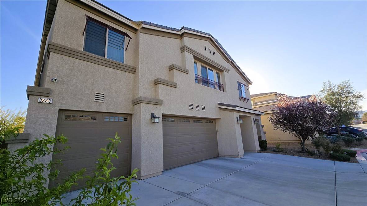 Las Vegas, NV 89147,8223 Saddleback Ledge AVE
