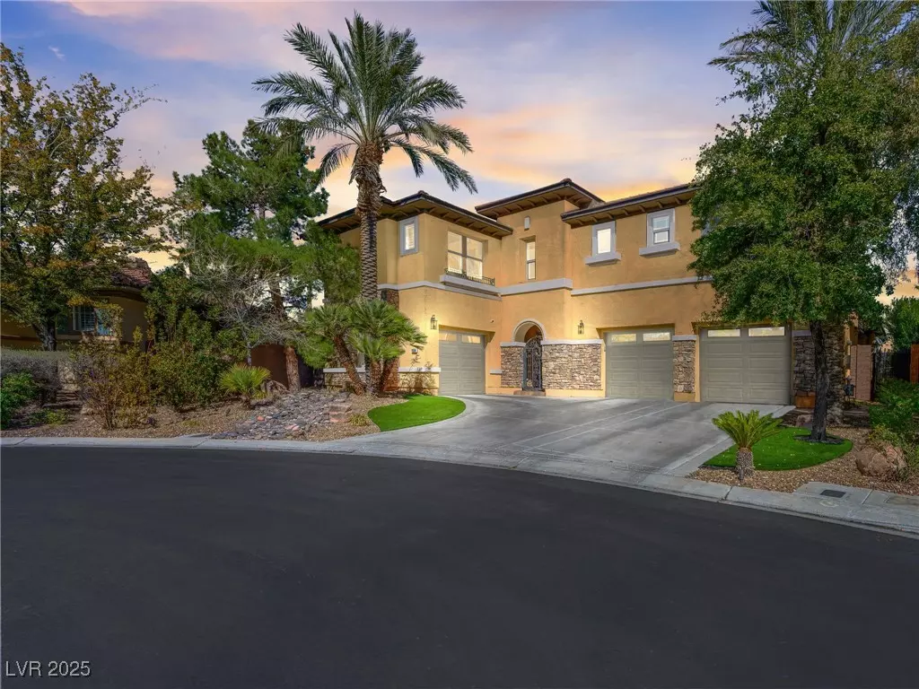 Las Vegas, NV 89138,11504 White Cliffs AVE