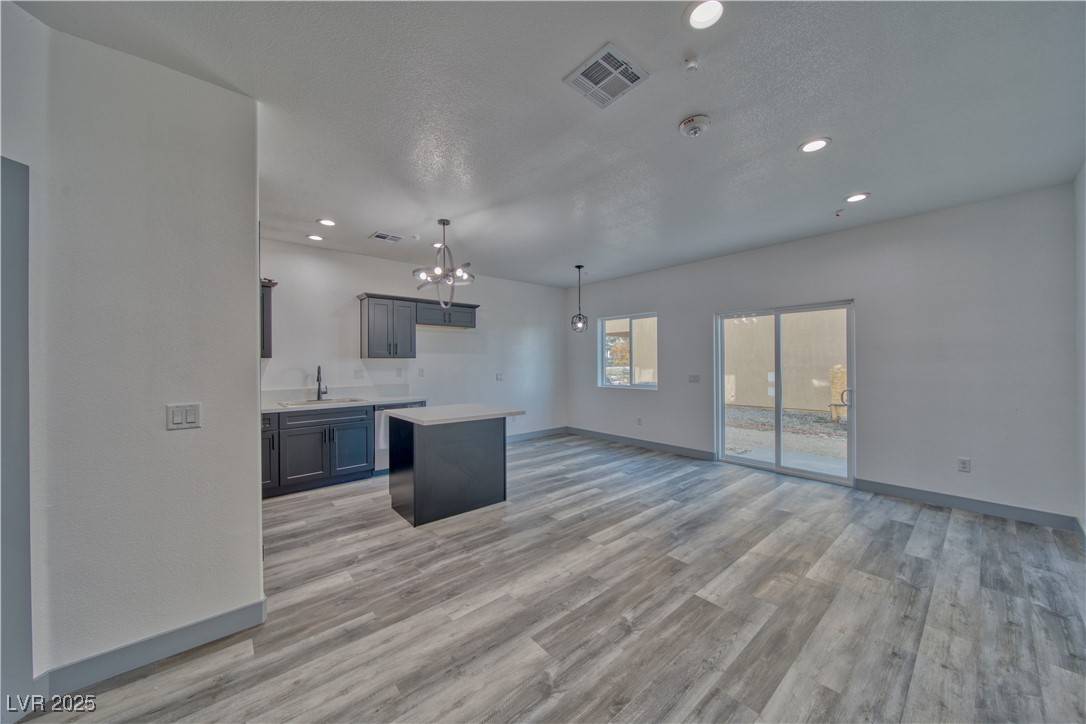 Pahrump, NV 89048,384 E Erin ST #3