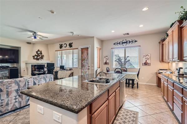 2345 Gondi Castle AVE, Henderson, NV 89044