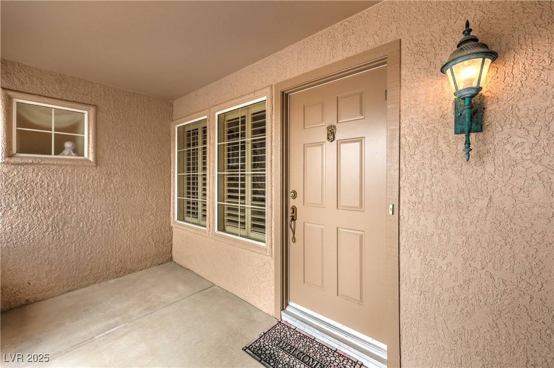 Las Vegas, NV 89134,2608 Golfside DR
