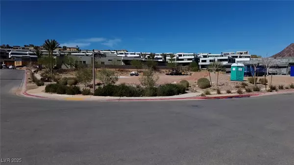 Henderson, NV 89011,5 Rainbow Point PL