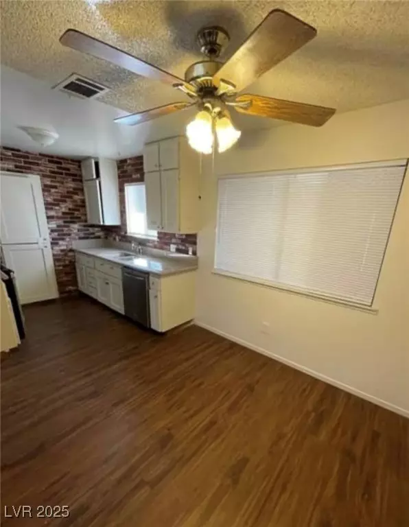 Boulder City, NV 89005,834 Benita PL