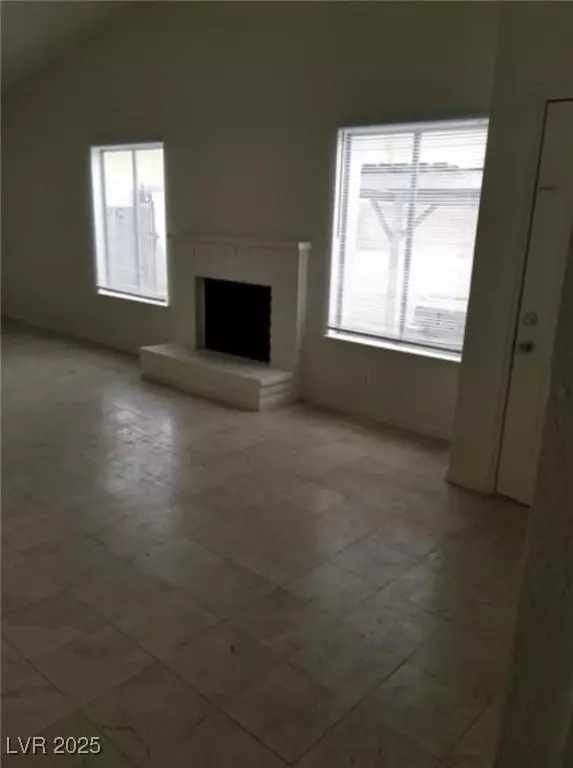 Las Vegas, NV 89108,1936 ST Lawrence DR
