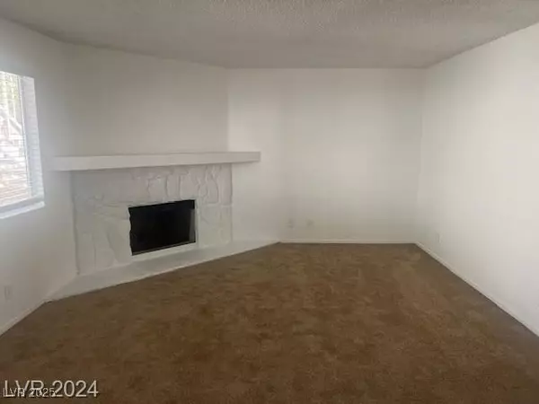 Las Vegas, NV 89128,924 Falconhead LN #102