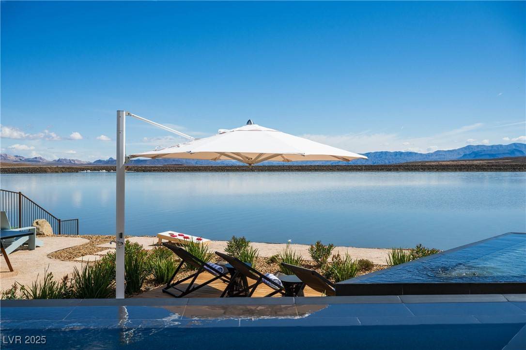 Henderson, NV 89011,1572 Pleasant Bay CT