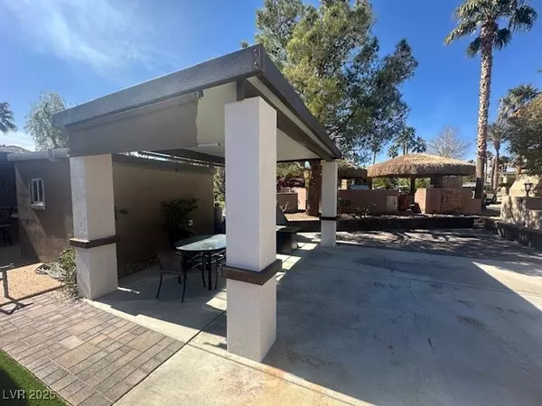 Las Vegas, NV 89139,8175 Arville ST #135