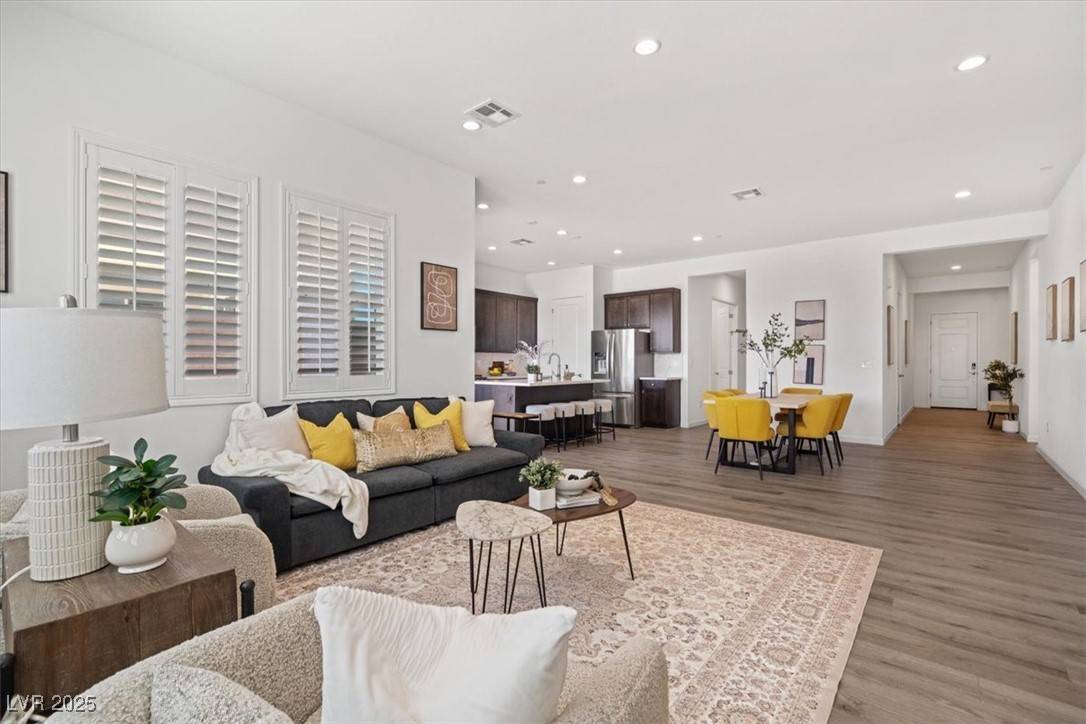 9032 Skye Canyon Ranch ST, Las Vegas, NV 89166