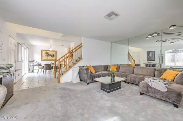 Las Vegas, NV 89145,825 Radiant Star ST