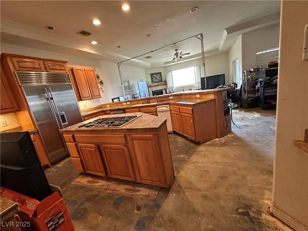 Las Vegas, NV 89129,4739 Laurel Canyon ST