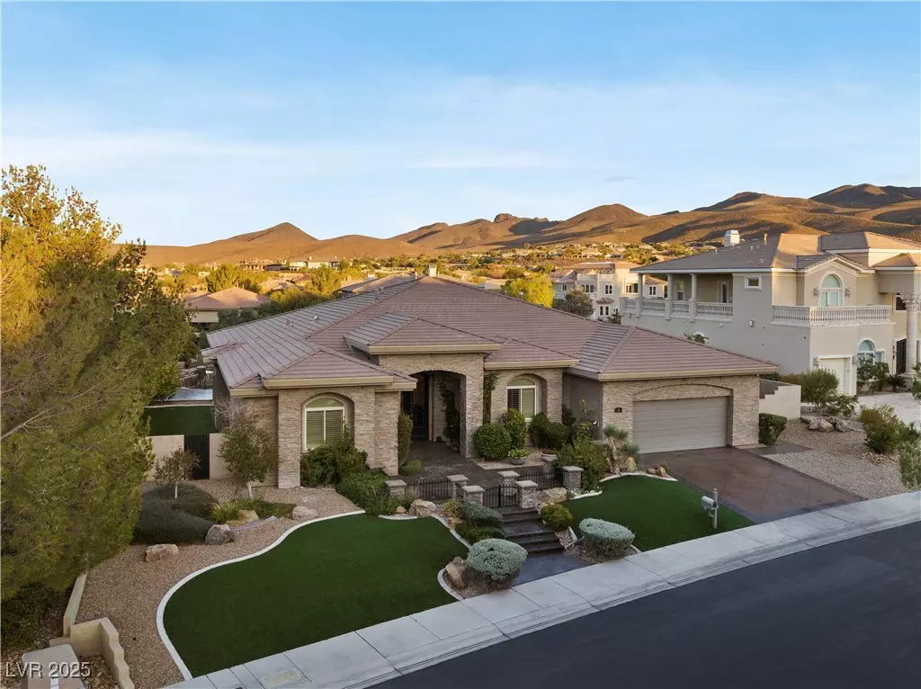 Henderson, NV 89052,10 Greely Club TRL