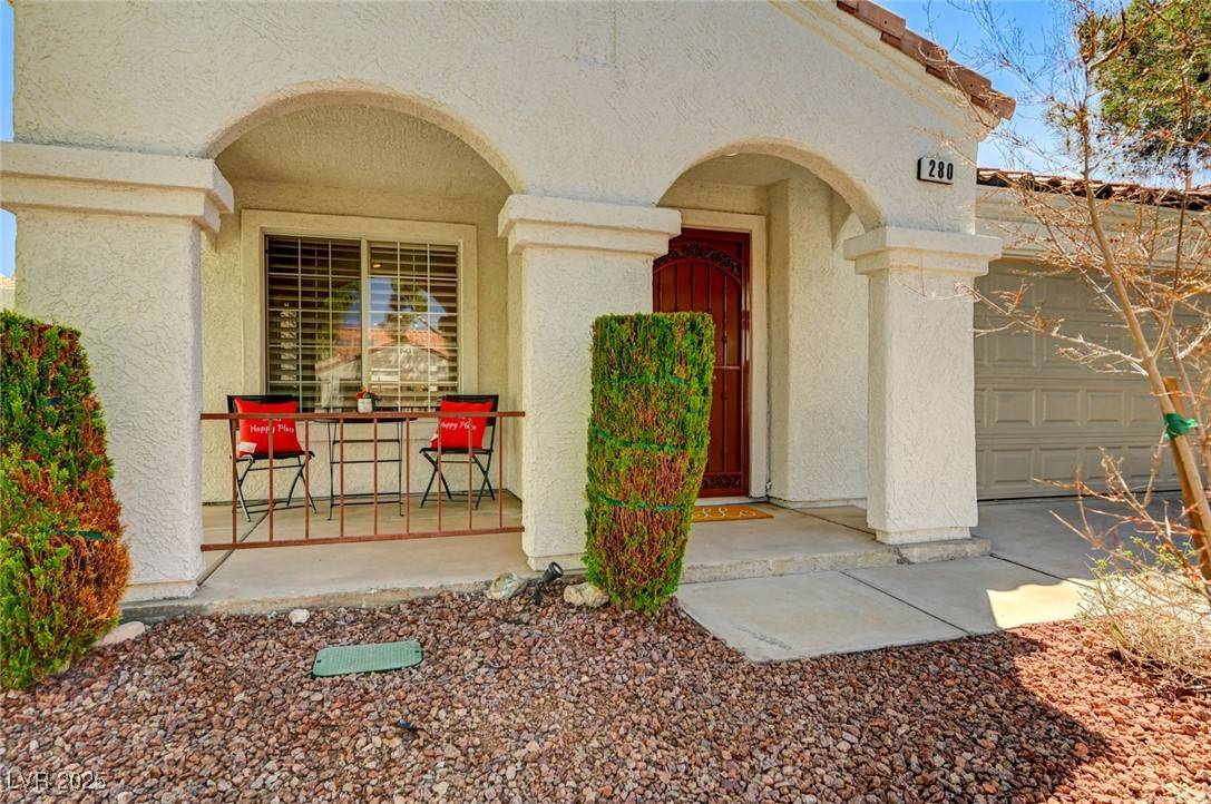 Henderson, NV 89012,280 Pear Meadow ST