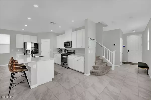 Las Vegas, NV 89149,6945 Trevelez ST