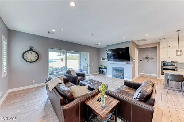 Henderson, NV 89011,314 Meadow Brush PL
