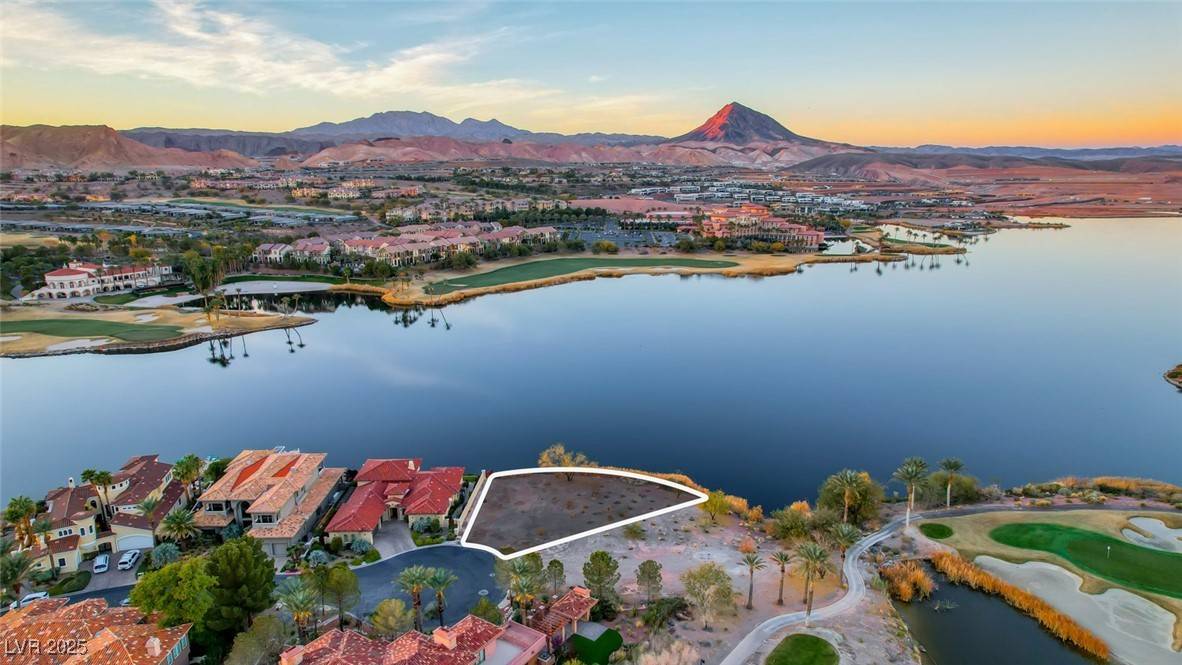 Henderson, NV 89011,14 Rue Promenade WAY