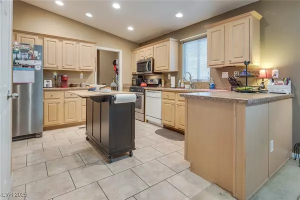 Las Vegas, NV 89122,3579 Lost Hills DR