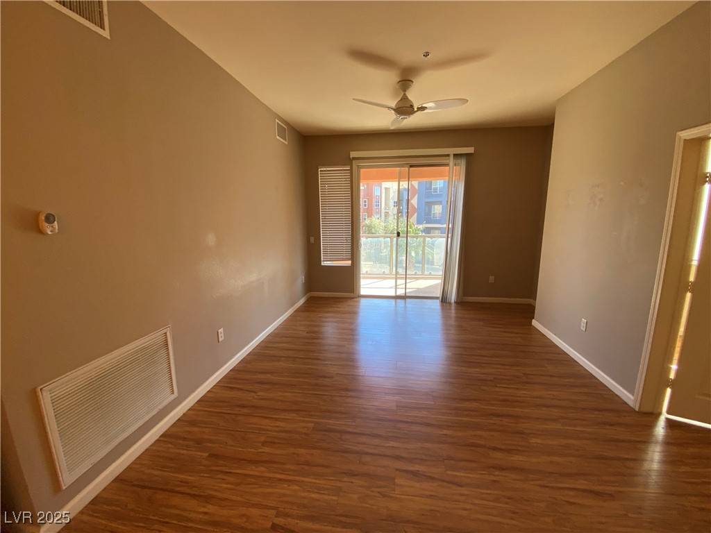 Las Vegas, NV 89123,39 E Agate AVE #406