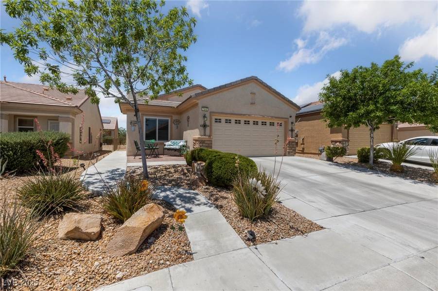 7945 Grey Teal ST, North Las Vegas, NV 89084