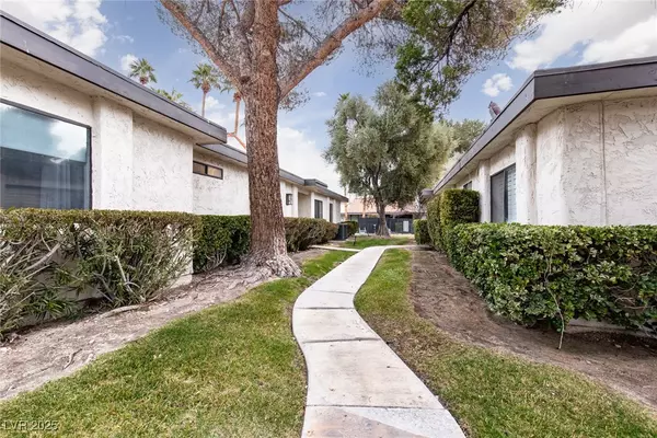 Las Vegas, NV 89121,3440 Pino CIR