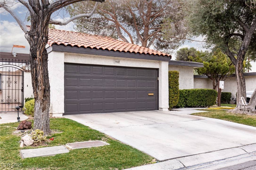 3440 Pino CIR, Las Vegas, NV 89121