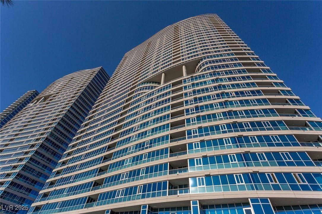 4575 Dean Martin DR #3007, Las Vegas, NV 89103