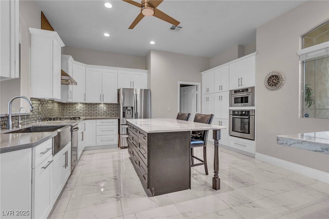 Las Vegas, NV 89135,10705 Arundel AVE