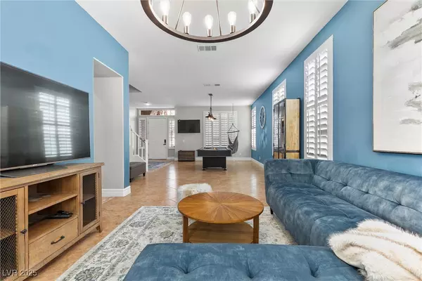 Las Vegas, NV 89147,9475 Castillana CT