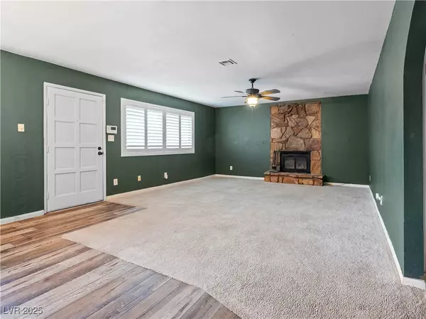 Las Vegas, NV 89108,6513 Painted Desert DR
