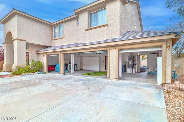 Henderson, NV 89052,694 Tomscott AVE