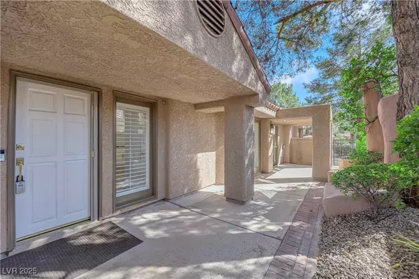 Las Vegas, NV 89113,7368 Mission Hills DR