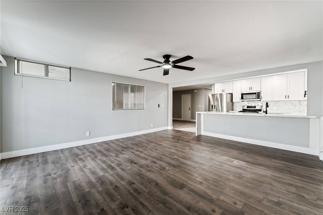 Las Vegas, NV 89115,2549 Pine Creek RD