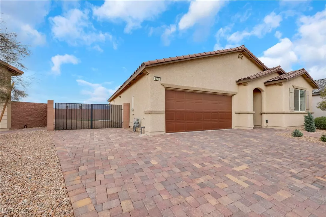 North Las Vegas, NV 89032,3018 Carothers CT