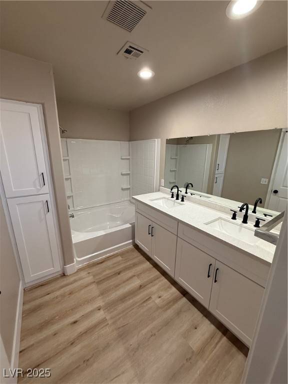 Las Vegas, NV 89115,4111 Halfmoon Bay DR