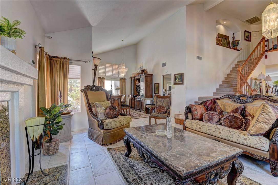 Las Vegas, NV 89117,9909 Barrier Reef DR