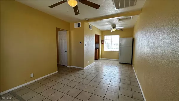 Las Vegas, NV 89106,219 W Monroe AVE #A